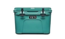 YETI Tundra 35 -Alfa Grill Shop 200615 Tundra 35 Front Aquifer Blue 1680x1024 1
