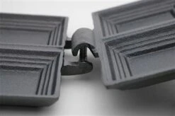 Coghlan's Cast Iron Double Camp Cooker 8 Coghlan's Cast Iron Double Camp Cooker -Alfa Grill Shop 2044 9