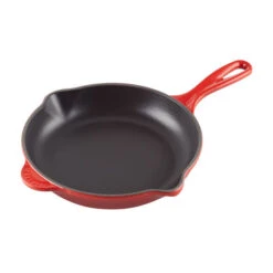 Le Creuset Traditional Skillet - 9" -Alfa Grill Shop L2024 2367 new1