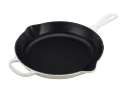 Le Creuset Signature Skillet - 11 3/4" 18 Le Creuset Signature Skillet - 11 3/4" -Alfa Grill Shop ls2024 3016