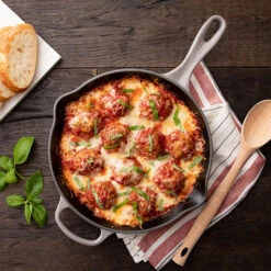 Le Creuset Signature Skillet - 11 3/4" 12 Le Creuset Signature Skillet - 11 3/4" -Alfa Grill Shop signature skillet map.1567162905